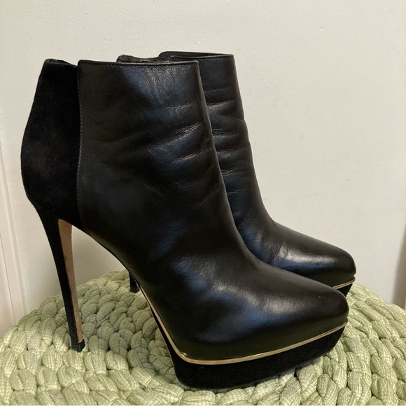 LE SILLA Black Leather/ Suede Point Toe Platform Stiletto Heel Ankle Boots - Picture 2 of 9